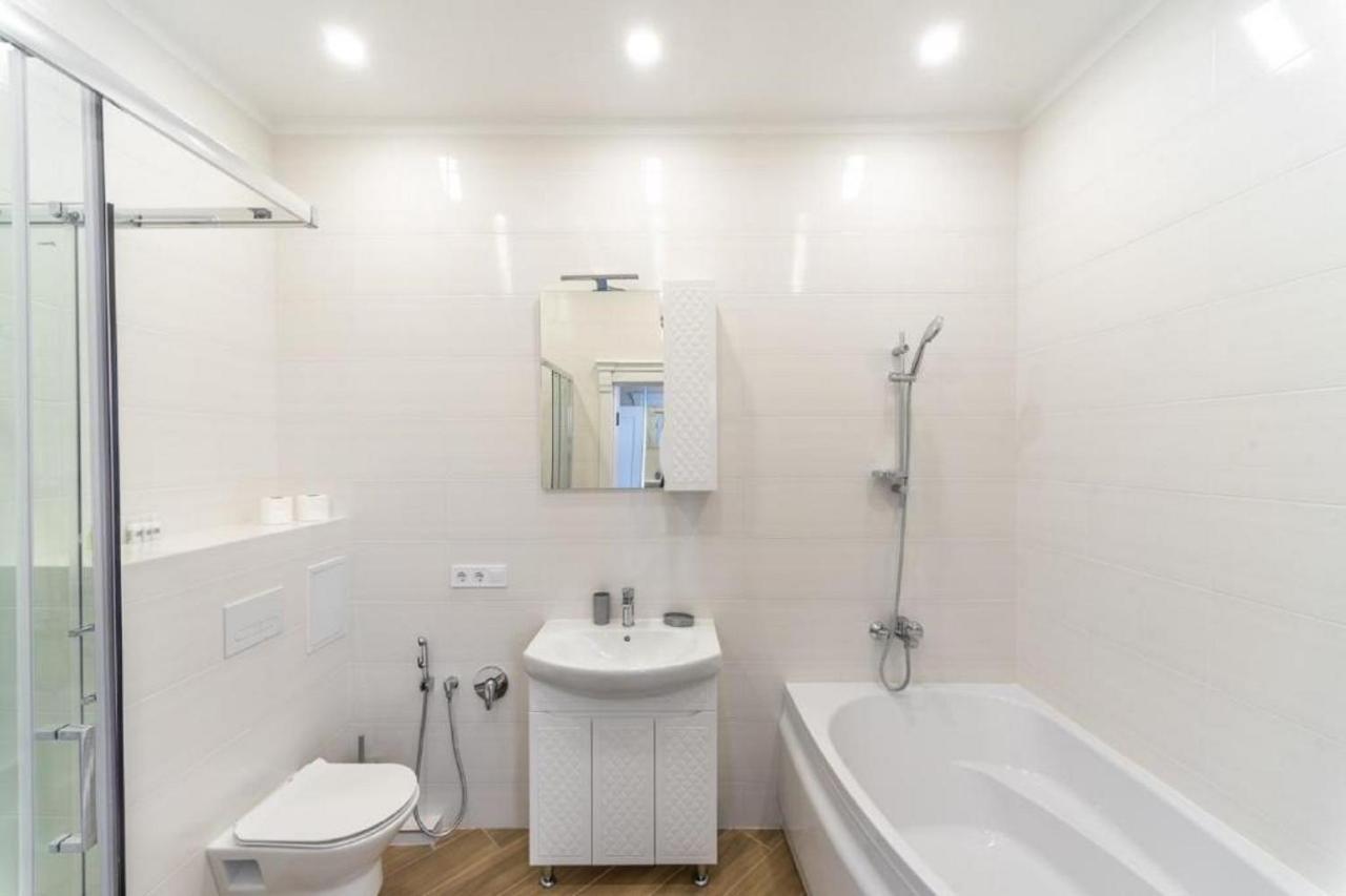 Apartment Greenwood Near Sea Odesa