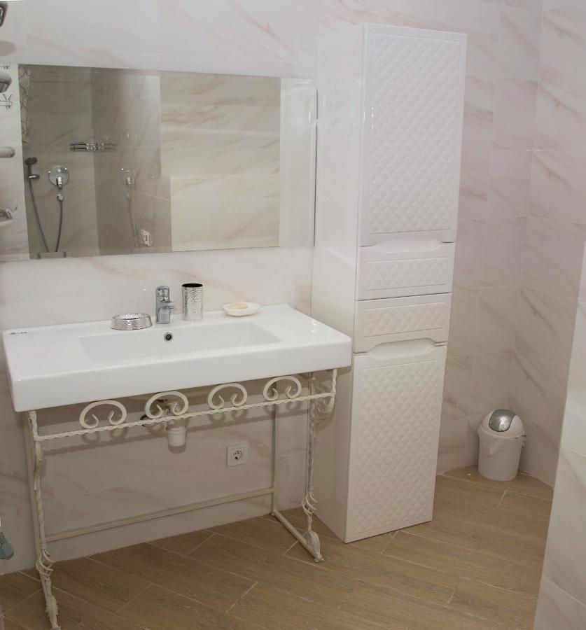 Greenwood Near Sea Apartment Odesa